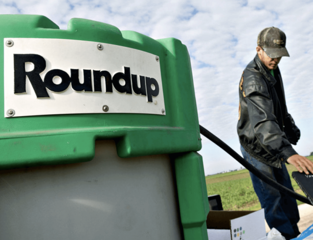 Καταδίκη της Μονσάντο για το ζιζανιοκτόνο Roundup που χρησιμοποιείται ευρέως και στην Ελλάδα!