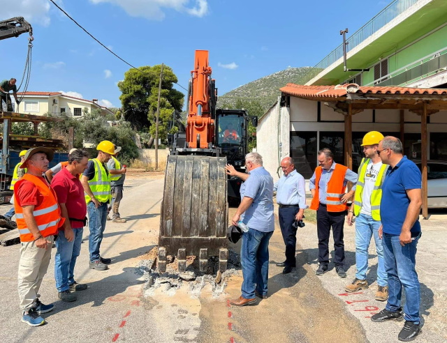 Δήμος Μαραθώνα: Επιτέλους πραγματικότητα το έργο του αποχετευτικού δικτύου μετά από 30 χρόνια! (Φωτός)