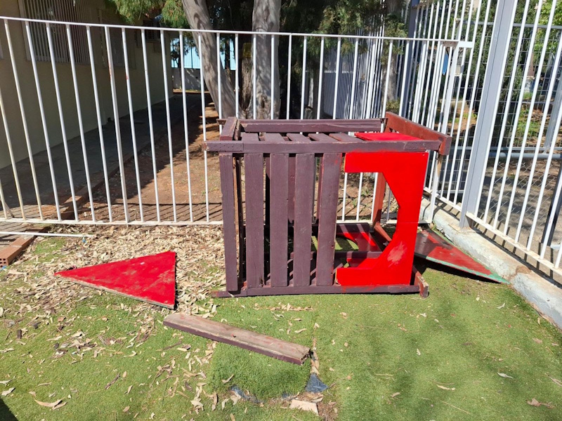 Αλητεία βανδάλων στο 1ο Νηπιαγωγείο Γλυκών Νερών 