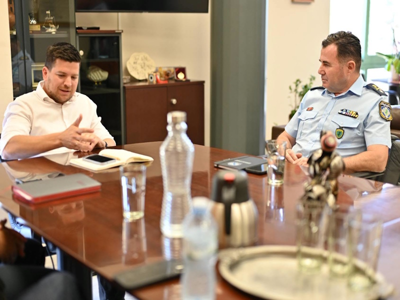 Αστυνόμευση στα Καλύβια: Ουσιαστικές παρεμβάσεις του δήμου για σαφείς ενέργειες της ΕΛ.ΑΣ.