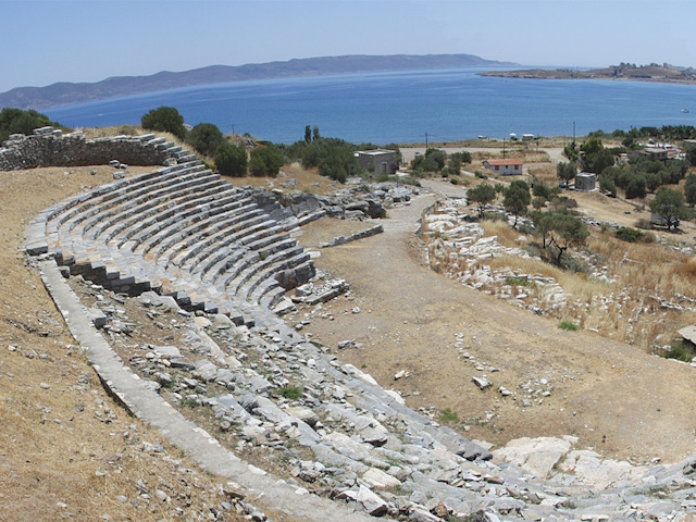 thorikos theatro