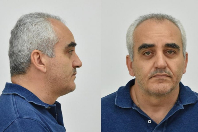 pseftogiatros stoixeia