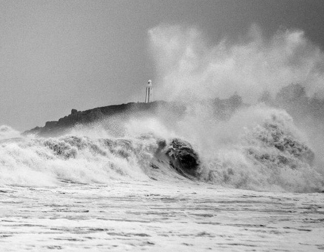 Ιδιαίτερη προσοχή: Άνεμοι έως και 11 μποφόρ σε περιοχές της Ανατολικής Αττικής έως το βράδυ της Πέμπτης!