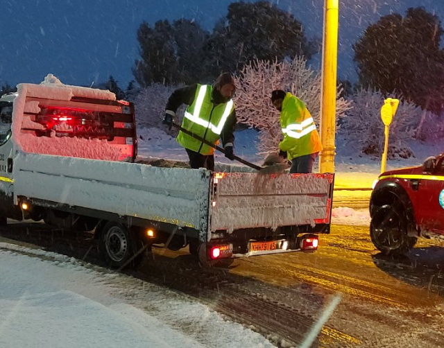 Κορωπί: Άκρως αποτελεσματική η αντίδραση της Πολιτικής Προστασίας και όλων των υπηρεσιών του δήμου κατά της Μήδειας (Φωτός)