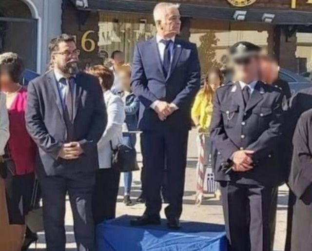 Καταγγελία για «κορωνομάζωξη» δημάρχου Παιανίας και «γαλάζιου» βουλευτή σε ταβέρνα – Τί απαντά ο δήμαρχος 
