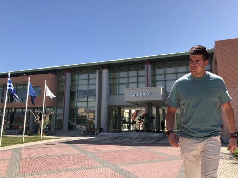 Δήμος Σαρωνικού: Άμεση δέσμευση Παπαχρήστου για διερεύνηση καταγγελίας δημότισσας