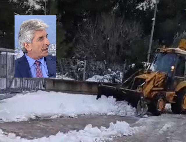 Δημ. Κιούσης: Ο κ. Κωνσταντέλλος χρησιμοποίησε τα εκχιονιστικά της Περιφέρειας για τα 3Β κι εμείς καθαρίζαμε Λαυρίου και Βάρης – Κορωπίου 