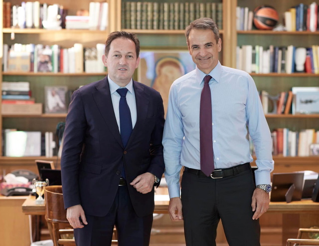 Συνεχίζεται η…συρροή υποψηφίων στην Ανατ. Αττική: Επισήμως «μνηστήρας» και ο Στ. Πέτσας