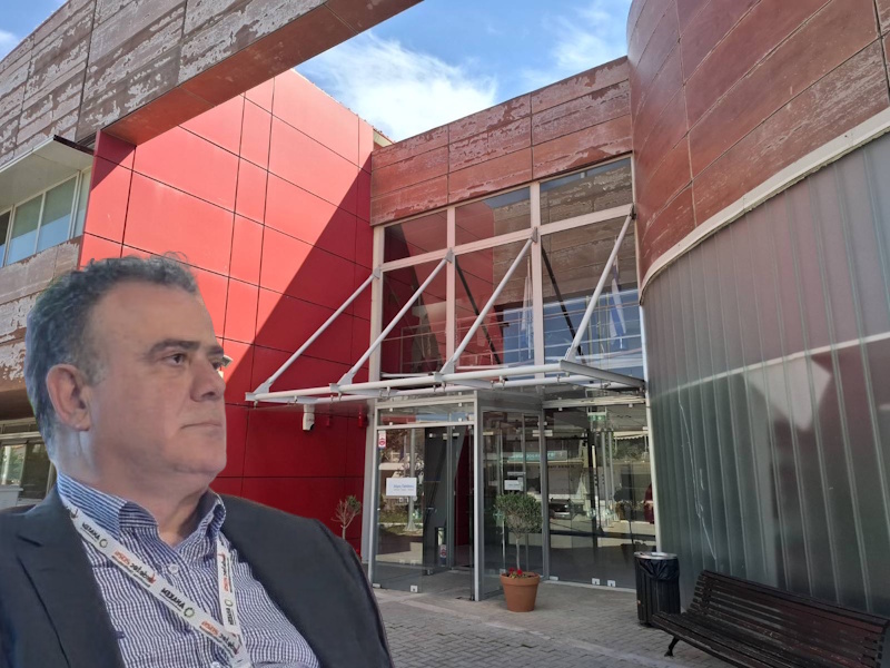 Δήμος Παλλήνης: Μετά τις αποχωρήσεις, ο Αηδόνης ξαναμοιράζει την εσωτερική ισχύ