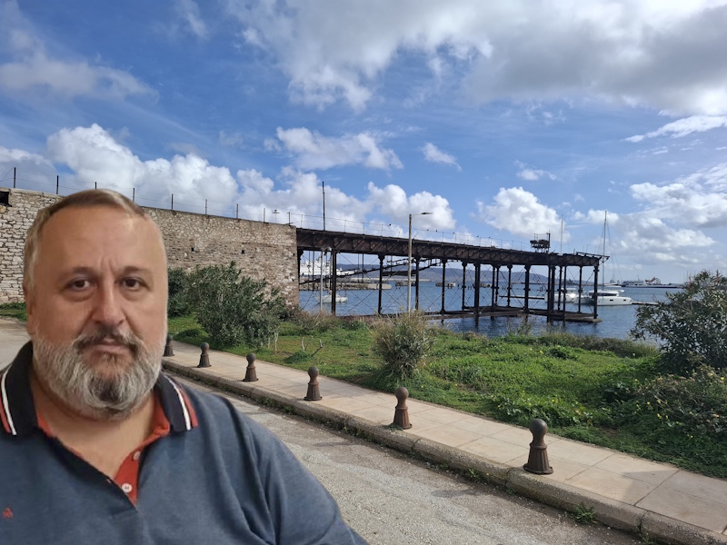 Η ιστορία της Γαλλικής Σκάλας ζωντανεύει μέσα από μια συνέντευξη (Βίντεο)