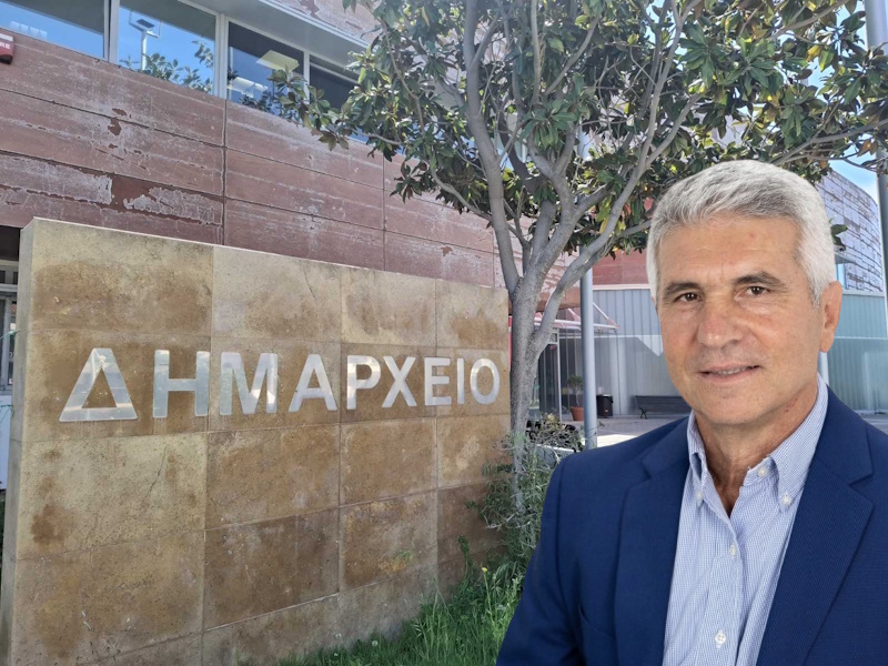 Ν. Κούτρας: Τρίτη αποχώρηση σε 16 ημέρες για τον Χρ. Αηδόνη στον Δήμο Παλλήνης 