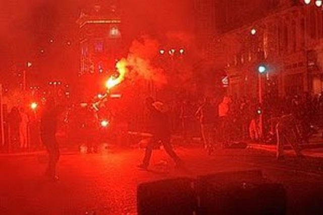 Άγριο ξύλο μεταξύ οπαδών στα διόδια της Αττικής Οδού στο Κορωπί – Προσαγωγές και συλλήψεις! 