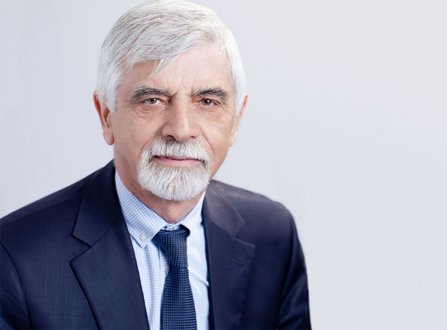 Νίκος Ευαγγελόπουλος: Το αγροτόπαιδο από την Ελασσόνα που πρόσφερε απλόχερα στην κοινωνία  