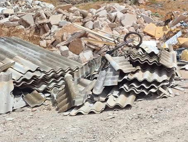 amiantos apomakrinsi