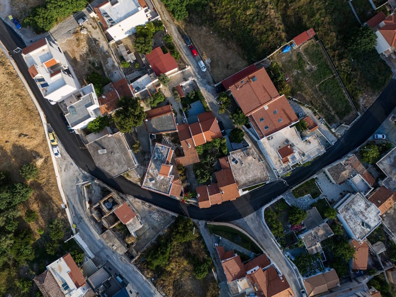 Από τον «φτωχό συγγενή» στην πρώτη γραμμή: Η προσπάθεια αναγέννησης Κουβαρά και Πέτας