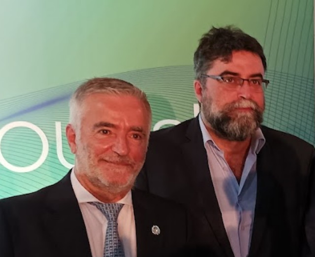 Ισ. Μάδης: Τα εύσημα στον Β. Οικονόμου και τους «γαλάζιους» βουλευτές και τα... καρφιά σε αυτούς της αντιπολίτευσης (Βίντεο)
