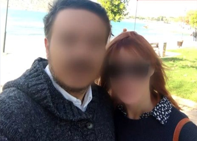 koropi 50xronos 40xroni