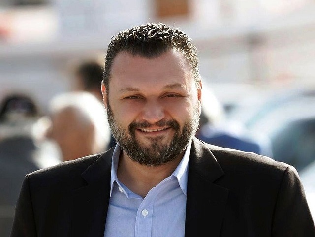 Νίκη Σωφρόνη προς όφελος των πολιτών: Η δημοτική αρχή Φιλίππου σύρθηκε στο άνοιγμα του σπιτιού Κοινωνικών Υπηρεσιών στην Ανάβυσσο!