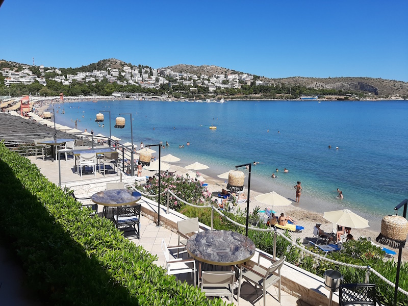 Βουλιαγμένη: Μια ξαπλώστρα, ένας καβγάς και ένας νεκρός