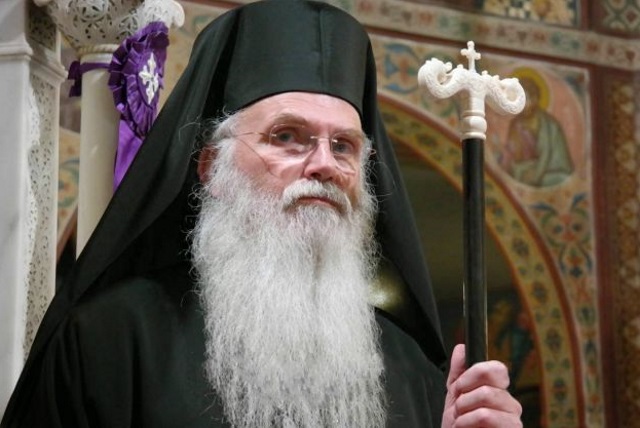Το μήνυμα του μητροπολίτη Νικόλαου για την Ανάσταση, το οποίο συνέταξε μπροστά στον Πανάγιο Τάφο! 