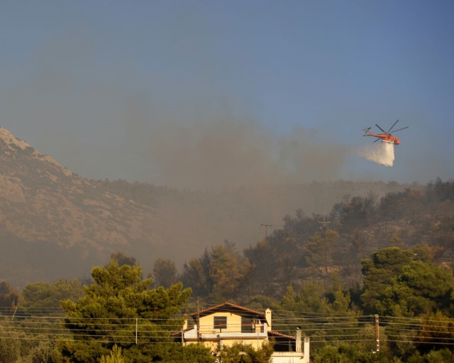 Καλώδιο της ΔΕΗ επί της οδού Προσηλίου «ευθύνεται» για τη μεγάλη πυρκαγιά σε Παιανία και Υμηττό;