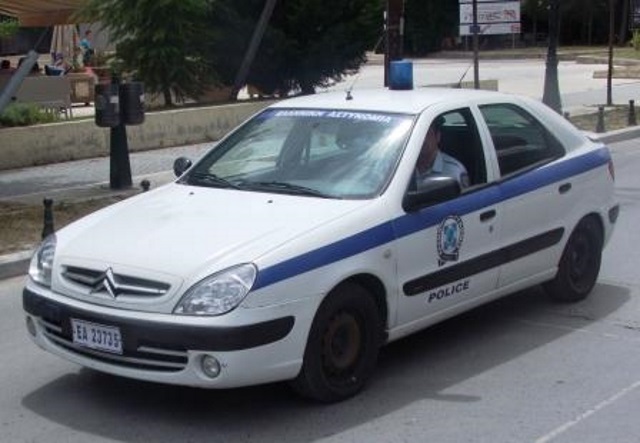 Το σπασμένο περιπολικό του Α.Τ. Μαρκόπουλου, η επίθεση στην ΑΣΟΕΕ και ο Μπαγκλαντεσιανός κρατούμενος του Πόρτο Ράφτη! 