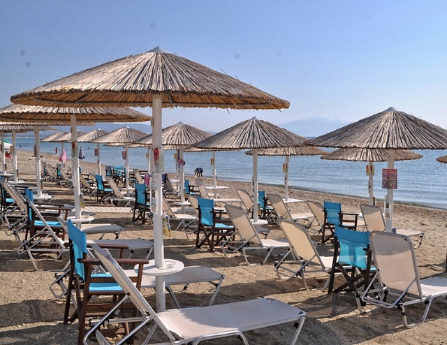Όλα όσα πρέπει να ξέρετε όταν πάτε για μπάνιο σε «οργανωμένες» παραλίες!