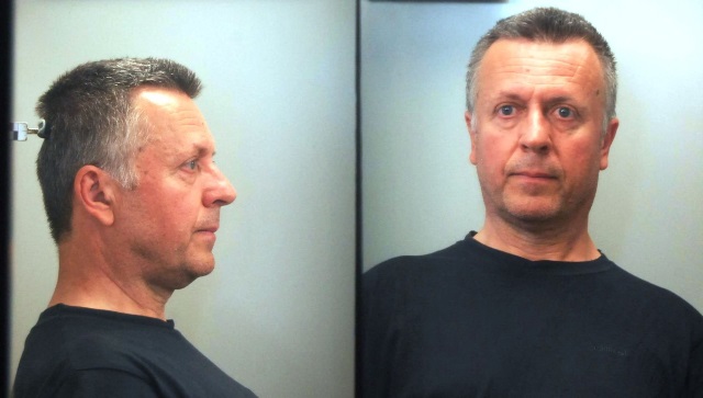 markou isid paidofil