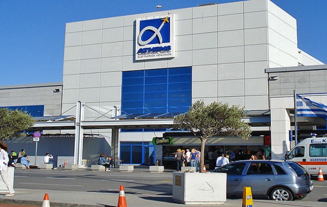 Χωρίς οδηγική συμπεριφορά ακόμη και στο αεροδρόμιο Σπάτων!  